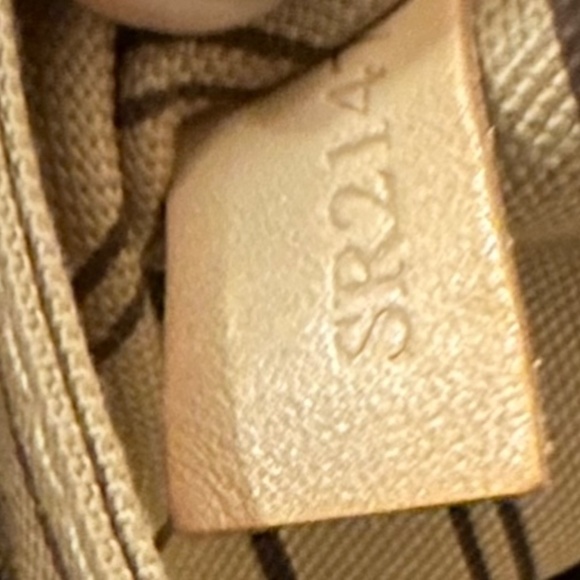 Louis Vuitton Neverfull MM - Picture 4 of 6